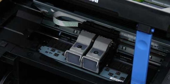 打印机如何安装墨盒(惠普打印机如何安装墨盒)